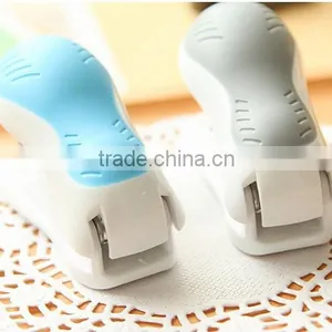 Hot Selling Silicone Stapler With Clock With High Quality, Various Color ,custom Logo,OEM Orders Are Welcome thumbnail-1