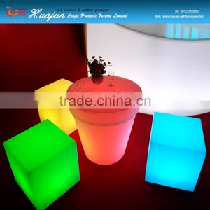 Glowing Led Cube Seat thumbnail-4