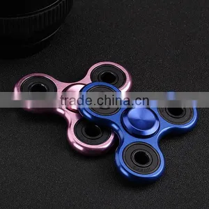 2017 New Tri-Spinner Fidget Toy Alloy EDC Sensory Fidget Spinner For Tip of the Finger Gyro thumbnail-5