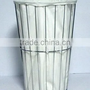 Wire Laundry Basket thumbnail-1