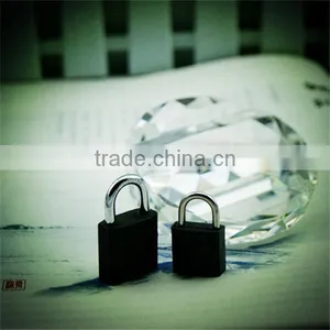 25MM SMALL IRON PADLOCKS thumbnail-1