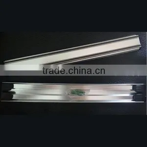 Latest High Quality 18 Inch Aluminum Magnetic Knife Bar Strong Magnetic Knife Holder Kitchen Magnetic Knife Rack thumbnail-2