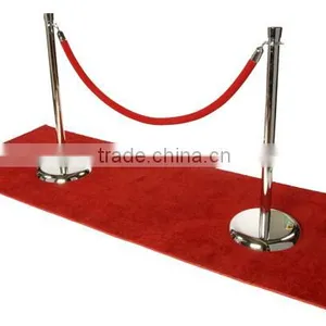 Queue Pole Stanchion & Rope thumbnail-3