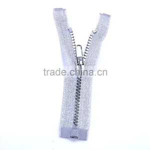 NO.5 DERLIN ZIPPER/VISLON ZIPPER/RESIN ZIPPER/PLASTIC ZIPPER SILVER TEETH thumbnail-1