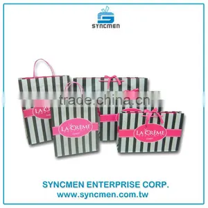 Art Paper Gift Bag For Everyday thumbnail-3