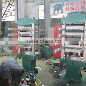 XLB-550*550*4 Rubber Floor Mat Making Machine / Rubber Flooring Tiles Vulcanizing Press thumbnail-3