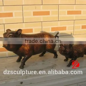 Indoor Decoration Bronze Pig Sculpture Garden Statues thumbnail-1