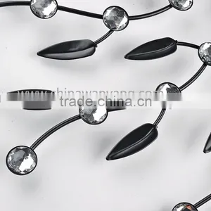 Metal Wall Digital Clock With Crystal and Leaf thumbnail-3