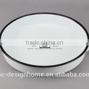 ROUND ENAMEL IRON TRAY W/EARS thumbnail-1