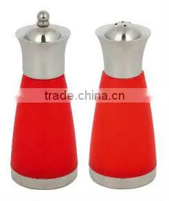 Salt and Pepper Container Set thumbnail-1