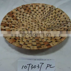 Round Natural Waterhyacinth Tray thumbnail-1