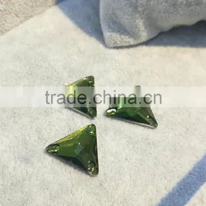 Wholesale Triangel Shape Flat Back Crystal Sew on Rhinestone for Jewelry Accessories thumbnail-1