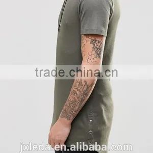 Men Soft High Quality Longline Curved Hem Crew Neck Plain Tight Slim Fit Muscle T-shirt OEM thumbnail-3
