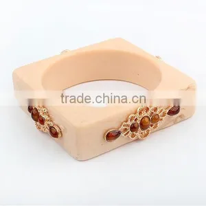 Exaggerated Fashion Square Bangle Bracelet.alloy thumbnail-1
