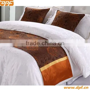 King Size Hotel Bedding Sheets With Matched Bed Scarves and Runners thumbnail-1