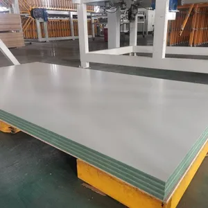 Best Quality Melamine MDF Board 1220X2440X18mm E1 for Furniture Making thumbnail-3