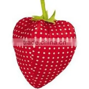 14cm Plush Strawberry Dog Toy/Plush Internal Squeaker and Animated Pet Toy/Soft Stuffed Fruit Toy for Pet thumbnail-1
