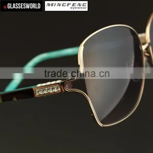 Latest Unique High Quality Metal and Acetate Sunglasses Made in China thumbnail-2