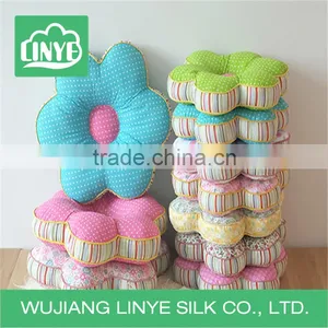 Lovely Flower Seat/floor/chair Cushion thumbnail-1