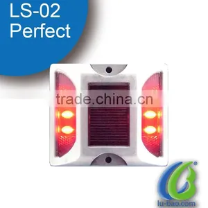 LS-02 Solar Powered LED Pathway Lights thumbnail-1