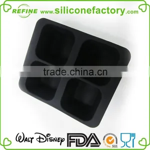 Traditional Simple 4 Grid no Abnormal Odor Silicone Bake Mould thumbnail-4