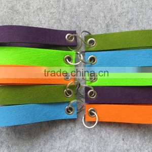Natural Wool Felt Key Ring, Eco-friendly Wool Felt Key Chain for Promotion thumbnail-2