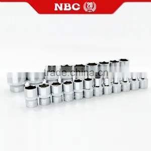 28 Pcs Socket Wrench Set Tools Kit With Case Heavy Duty thumbnail-5