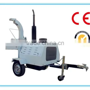 Machine to Produce Wood Chips With Diesel Engine thumbnail-1