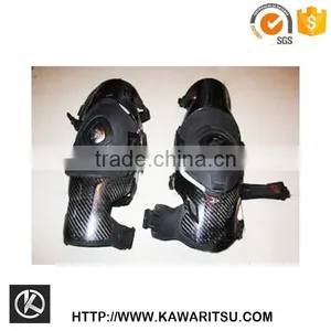 Carbon Fiber Hood for Ford Focus thumbnail-4