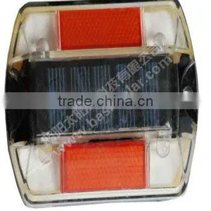 Solar Road Stud thumbnail-1