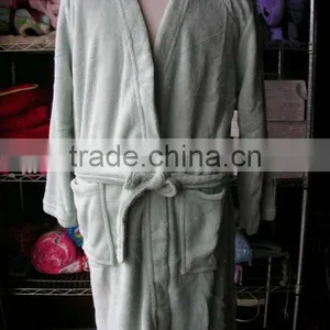 Coral Fleece Bathrobe Stocklots thumbnail-1