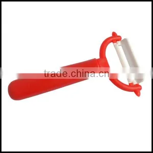 Cheap Promotional Kitchen Tools Gadgets Helper Vegetable Fruit Peeler Parer Julienne Cutter Slicer Wholesale Manufacturer thumbnail-5