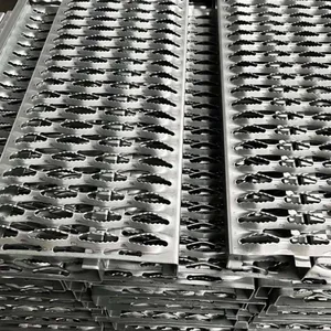 Aluminum Serrated Grip Strut Grating With Diamond Perforated Holes for Stair Treads thumbnail-1