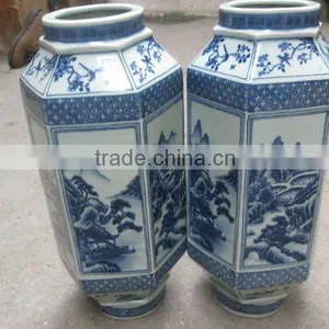 Chinese Antique Porcelain Blue and White Vase thumbnail-1