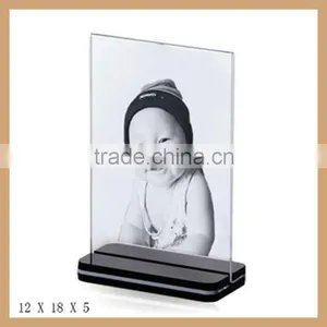 High Quality Fashion Wholesale Photo Frame Keychain for Sale thumbnail-4