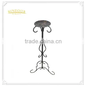 Classical Antique Metal Candle Holder thumbnail-1