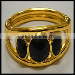 High Quality Big Dimond Bracelets thumbnail-1