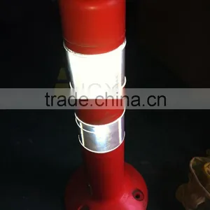 WB601 Barrier Post Reflector thumbnail-2