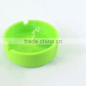 Wholesale Different Kids Car Portable Silicone Cheap Cigarette Ashtray With Custom Logo thumbnail-1
