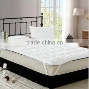Goose Feather Filled Super Cheap Mattress Topper thumbnail-1