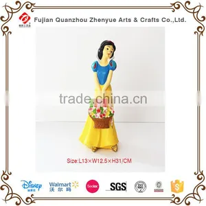 Beautiful Resin Snow White Figure for Garden Decor thumbnail-1
