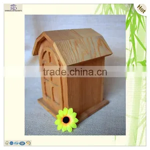 Christmas Gift Top Slot Money Pot Bird Houses thumbnail-3