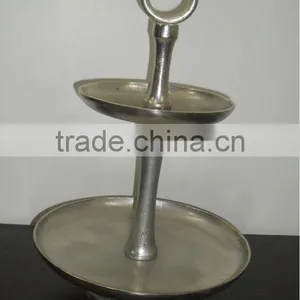 Metal Cake Stands thumbnail-1
