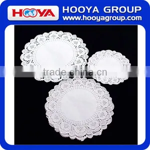 24PCS Dia. 32cm White Round Disposable Lace Paper Doilies Cake Placemats Crafting Coaster of Tableware Decoration thumbnail-2