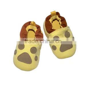 Cute Dog Footprint Embroidered Baby Shoes thumbnail-4