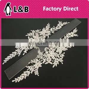 2017hot Sale Fashion Flower Lace Applique for Wedding Dress thumbnail-2