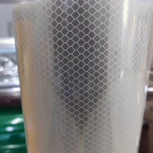 Diamond Grade Class V Reflective Film, Reflective Lettering Printing Film for Highway Guardrail Large-angle Reflective Sheeting thumbnail-3