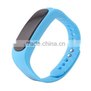 New Product China Supplier Intelligent Health Tracker Best Fitness Bracelet thumbnail-4