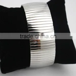 High Polished Silver Stretchy Claw Chain Elastic Stainless Steel Bracelet thumbnail-2