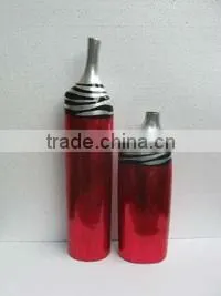 Set of Two Lacquer Vases thumbnail-1